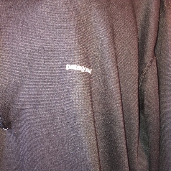 Men’s Patagonia quarter zip sweatshirt light weight workout top size large - Picture 2 of 5
